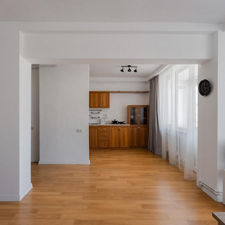 Saryan Retreat Balcony Bliss Self-Checkin Keygo 36 Apartment Ереван Екстериор снимка
