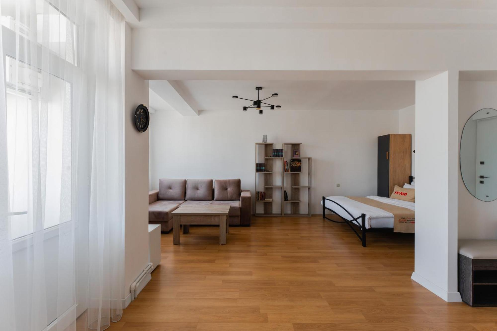 Saryan Retreat Balcony Bliss Self-Checkin Keygo 36 Apartment Ереван Екстериор снимка